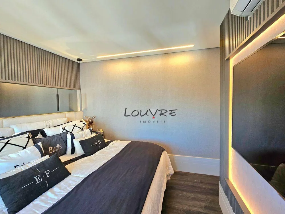 Cobertura, 4 quartos, 305 m² - Foto 1