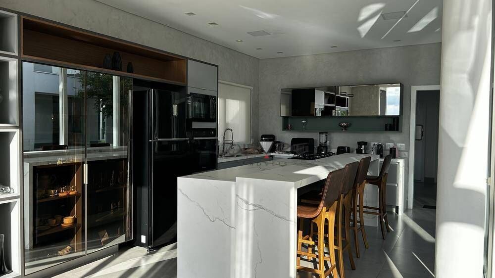 Casa à venda com 5 quartos, 600m² - Foto 15