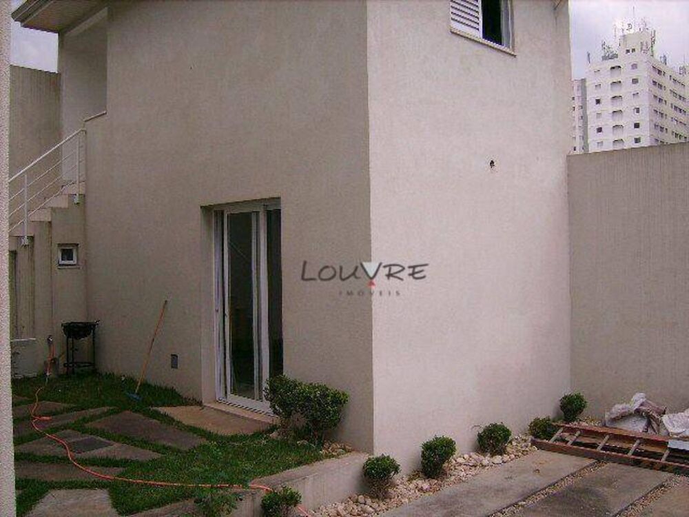 Casa à venda com 3 quartos, 200m² - Foto 2