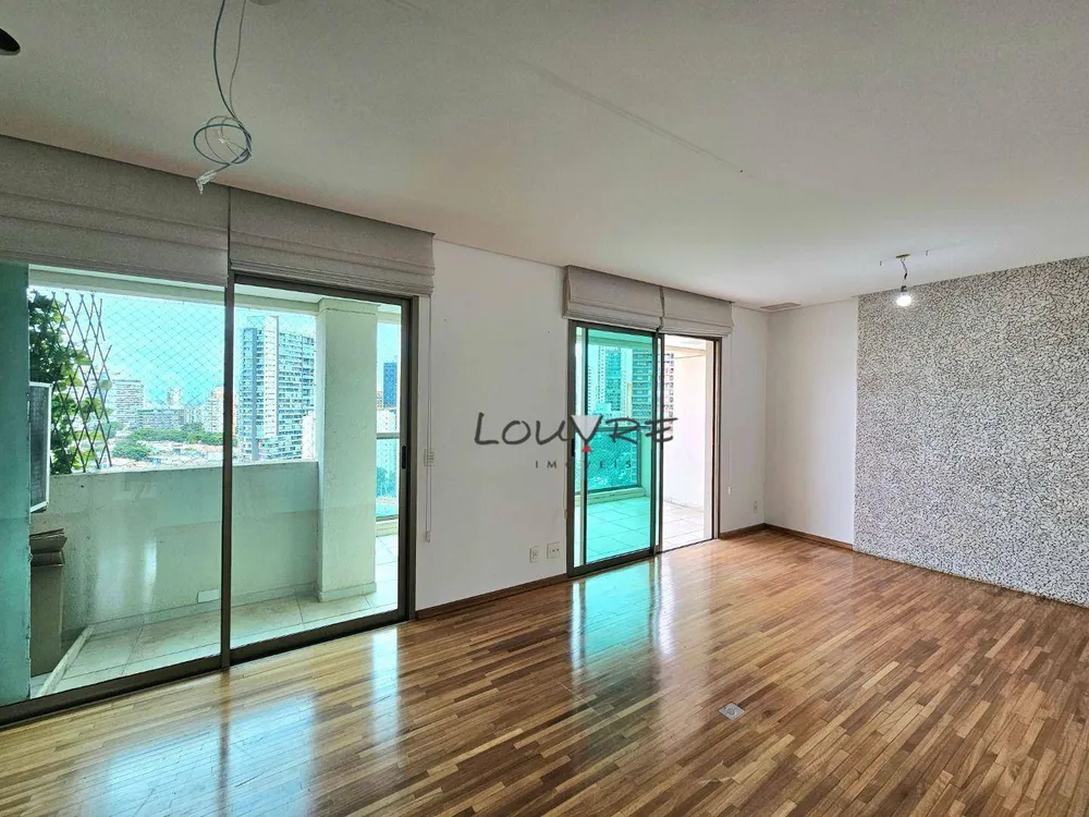 Apartamento, 3 quartos, 147 m² - Foto 1