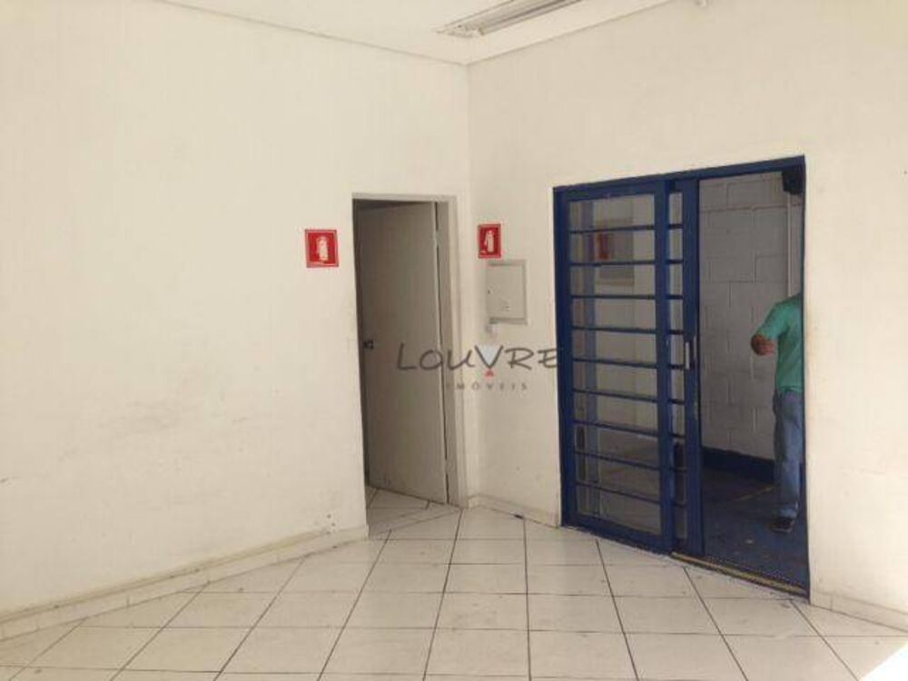 Prédio Inteiro para alugar, 1000m² - Foto 9