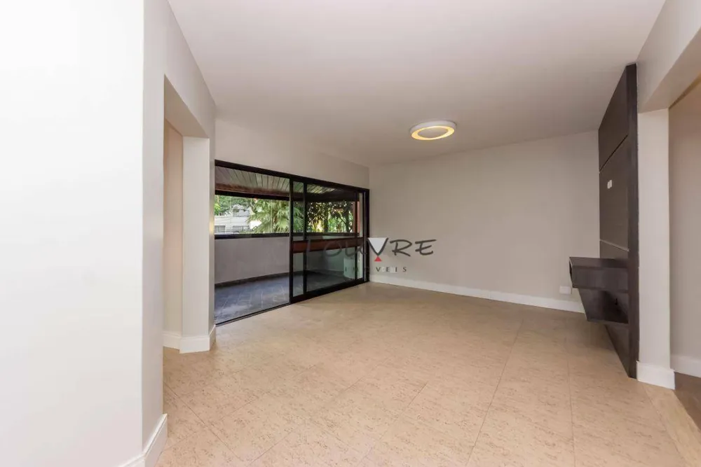 Apartamento, 4 quartos, 220 m² - Foto 1
