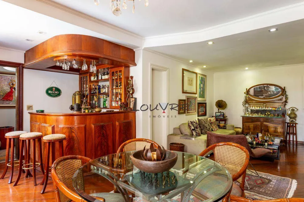 Apartamento, 3 quartos, 141 m² - Foto 2