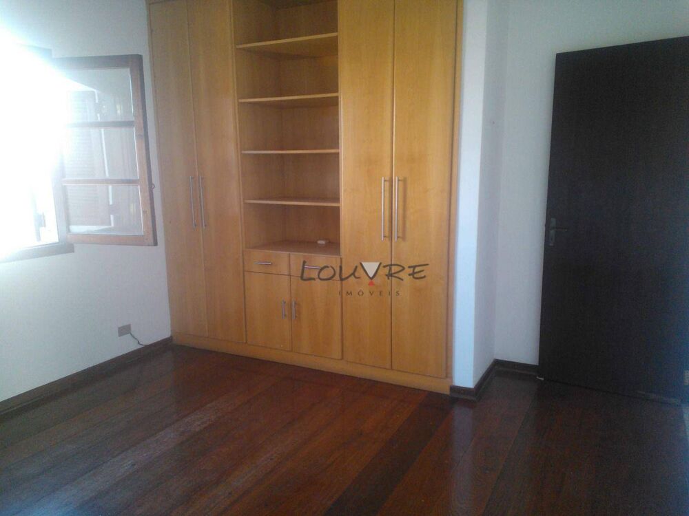 Casa à venda e aluguel com 3 quartos, 178m² - Foto 12