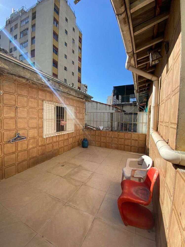 Casa à venda com 3 quartos, 130m² - Foto 4