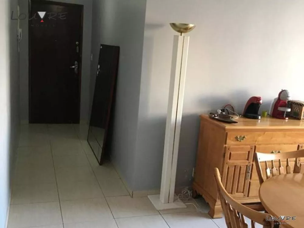 Apartamento à venda e aluguel com 3 quartos, 127m² - Foto 4