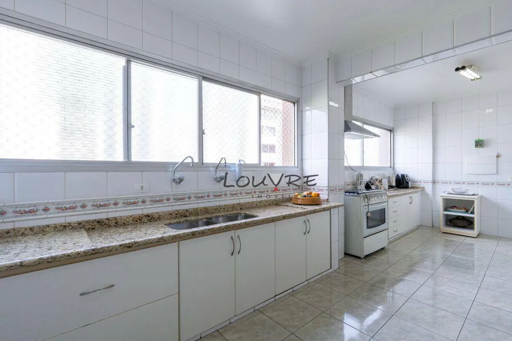 Apartamento, 4 quartos, 224 m² - Foto 9