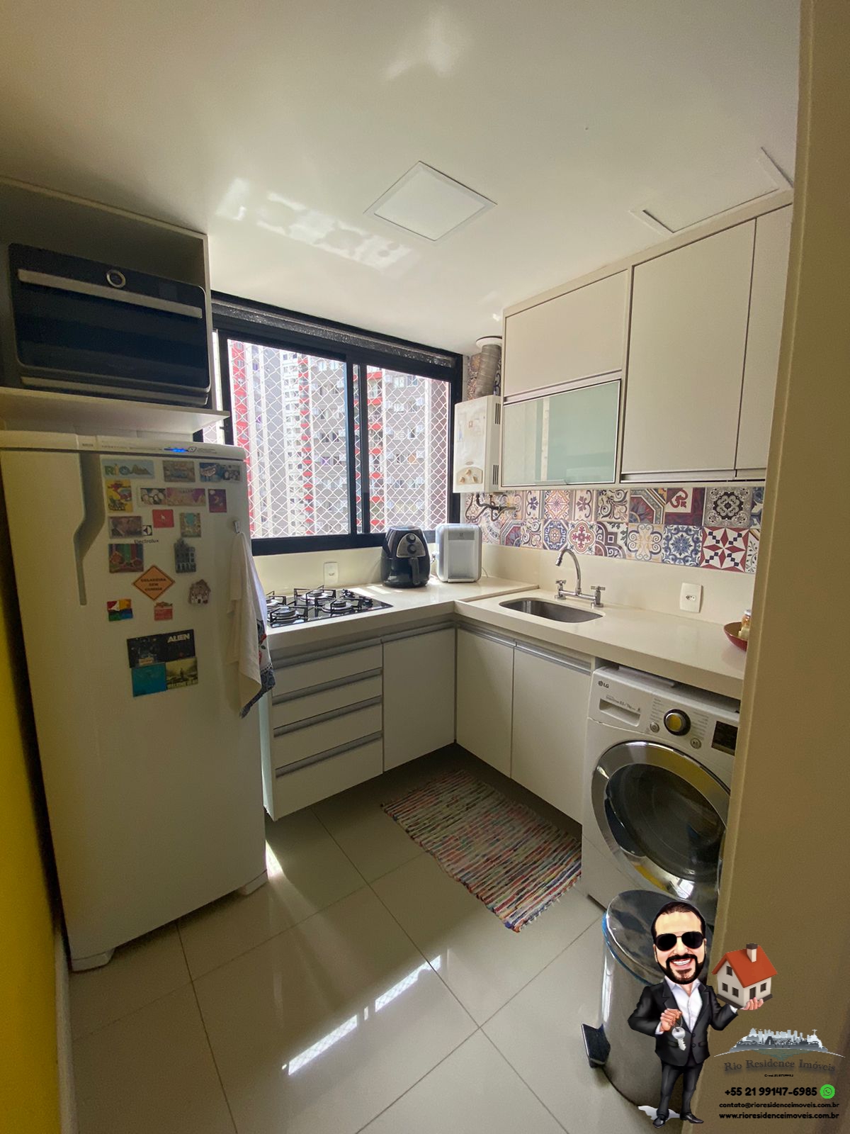 Apartamento à venda com 2 quartos, 72m² - Foto 11