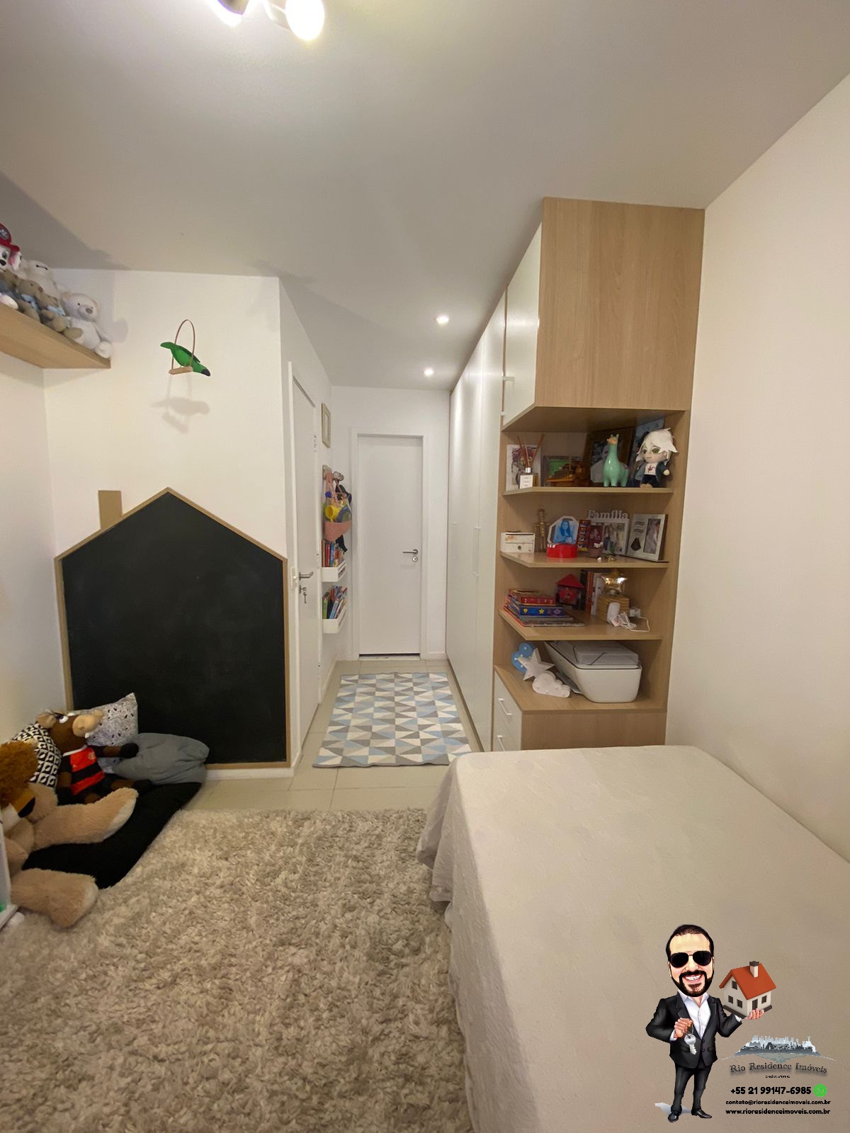 Apartamento à venda com 2 quartos, 72m² - Foto 4