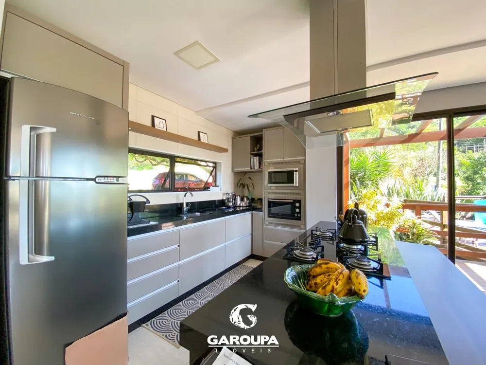 Casa, 3 quartos, 255 m² - Foto 10