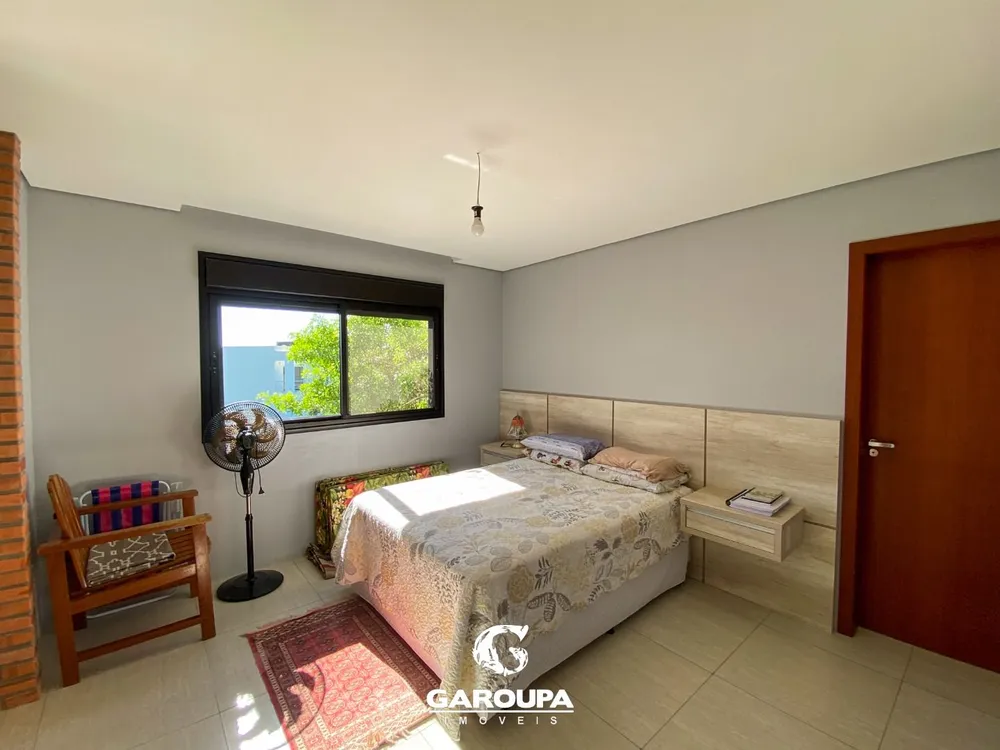 Casa, 3 quartos, 255 m² - Foto 14