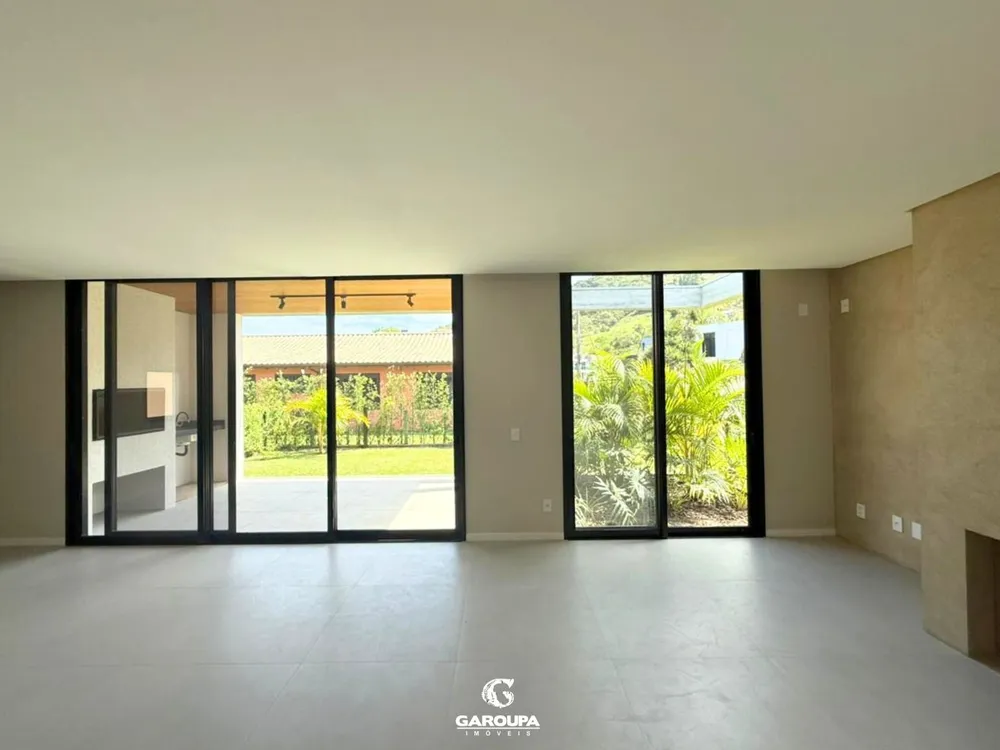 Casa, 3 quartos, 196 m² - Foto 6