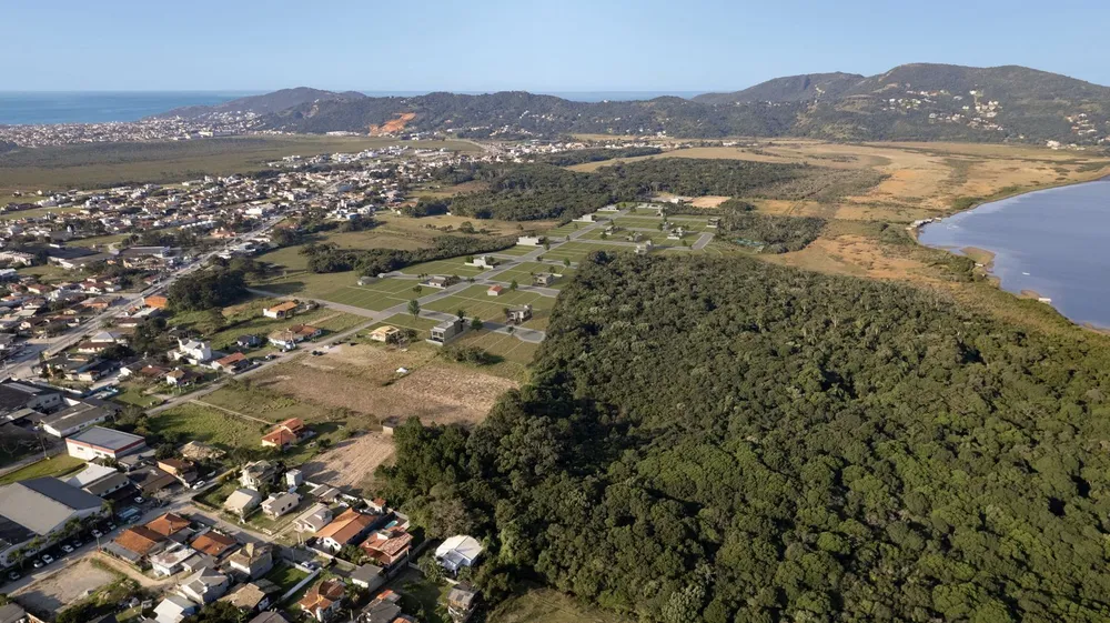 Loteamento e Condomínio, 360 m² - Foto 1