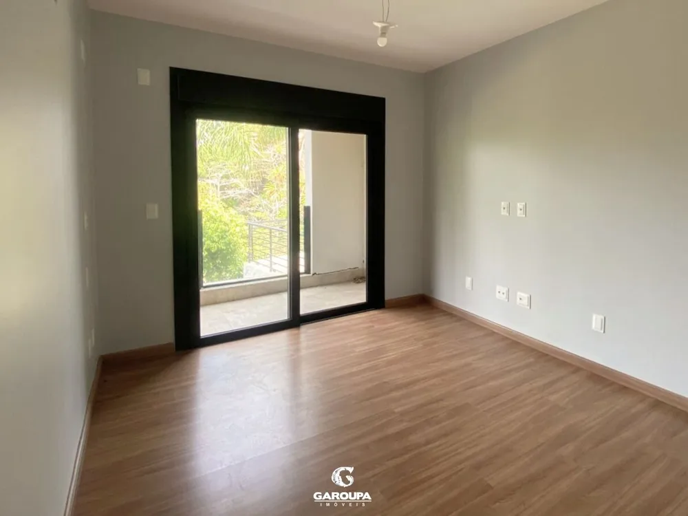 Casa, 4 quartos, 390 m² - Foto 3