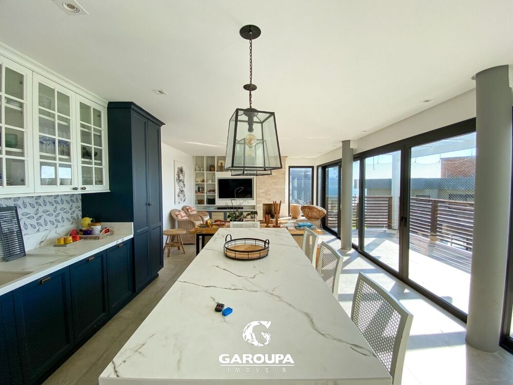 Casa, 3 quartos, 210 m² - Foto 6