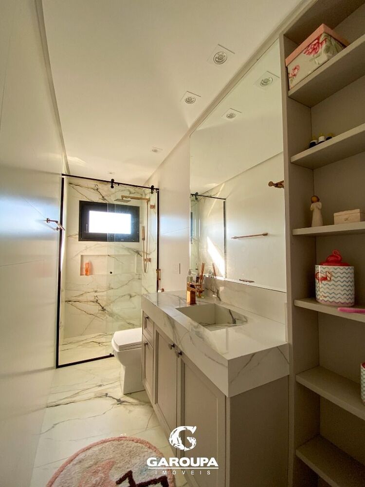 Casa, 3 quartos, 210 m² - Foto 24