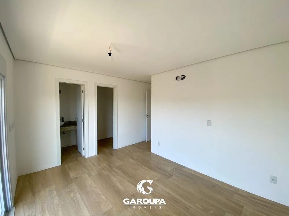 Casa, 3 quartos, 196 m² - Foto 5