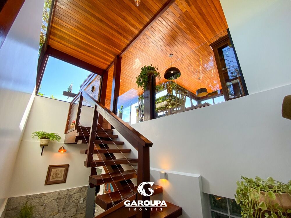 Casa, 3 quartos, 204 m² - Foto 4