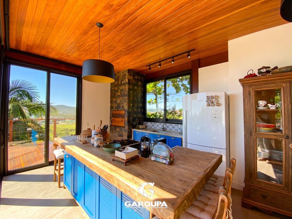 Casa, 3 quartos, 204 m² - Foto 7