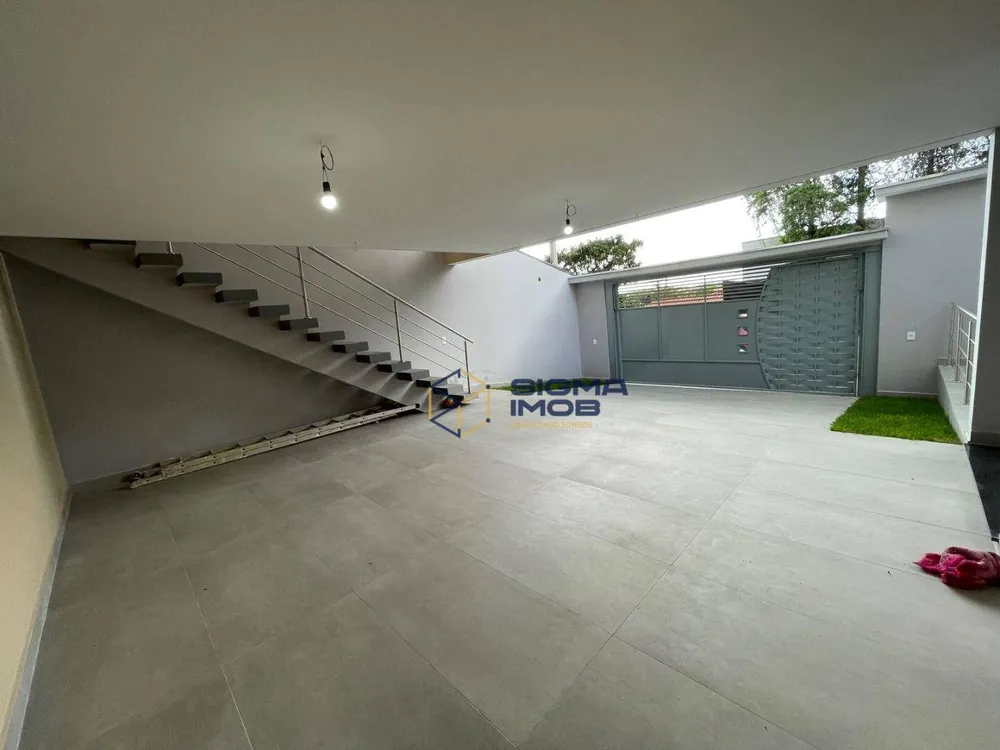Casa, 3 quartos, 207 m² - Foto 2