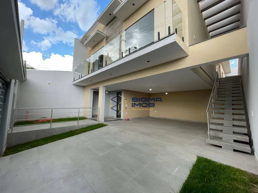 Casa, 3 quartos, 207 m² - Foto 1