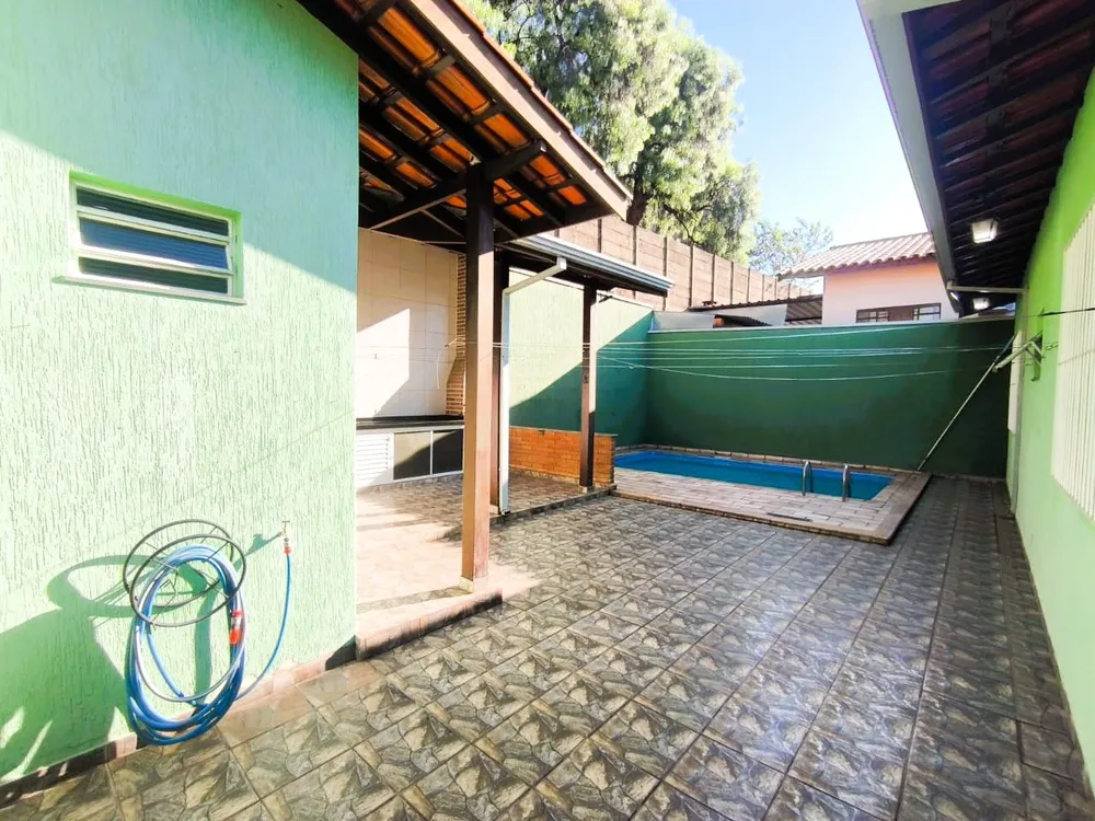 Casa, 3 quartos, 166 m² - Foto 1