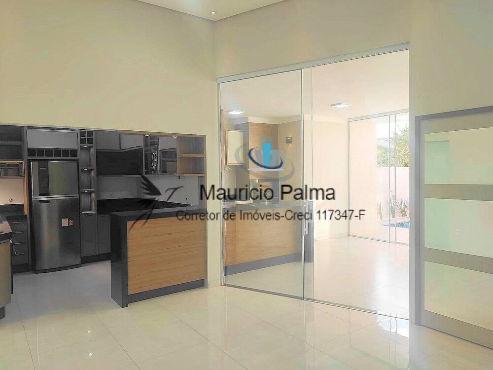 Casa à venda com 3 quartos, 230m² - Foto 2