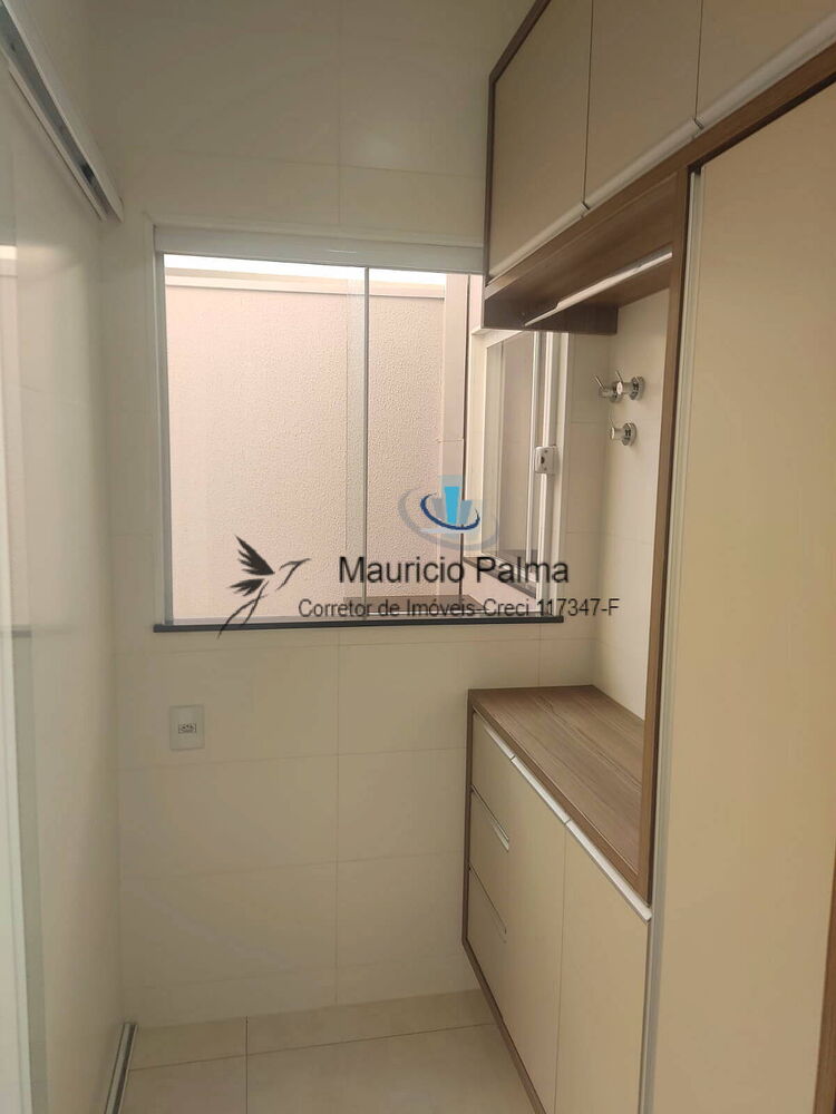 Casa à venda com 3 quartos, 230m² - Foto 8