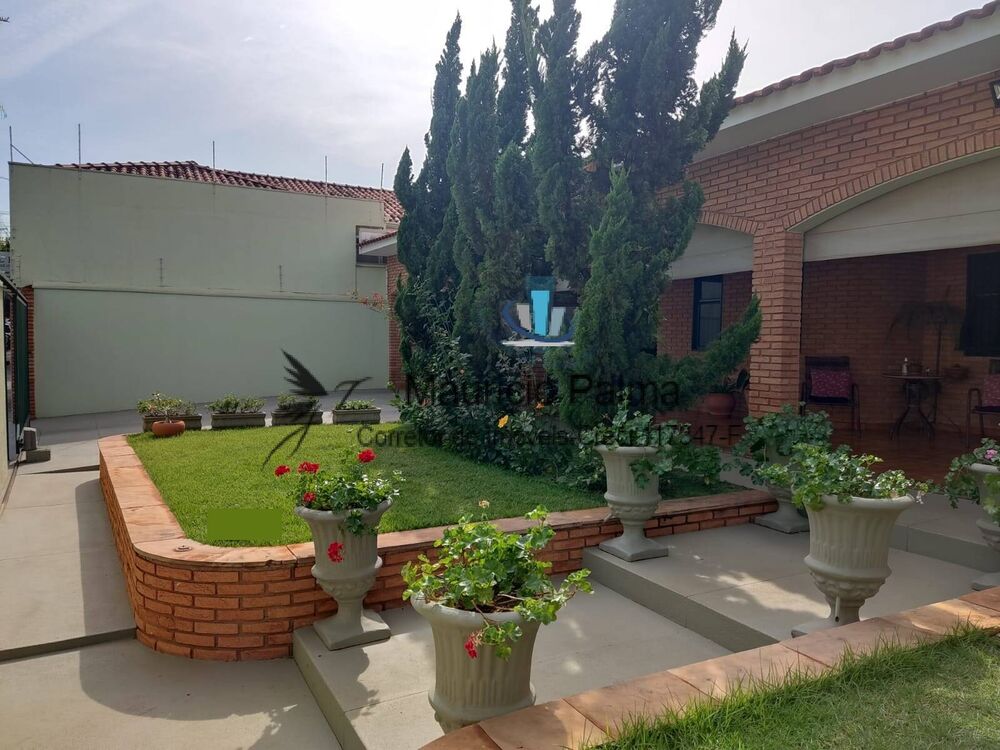 Casa, 4 quartos, 367 m² - Foto 1