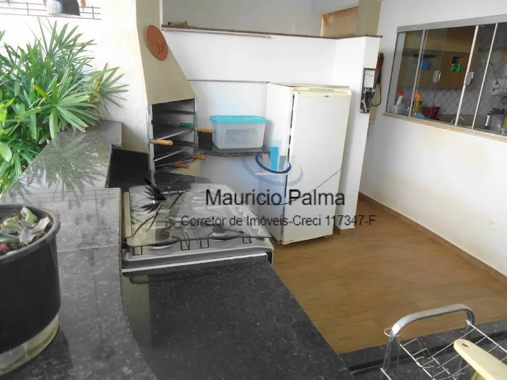Casa, 3 quartos, 218 m² - Foto 13