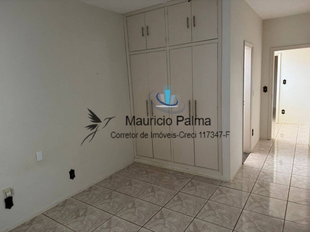 Casa, 4 quartos, 322 m² - Foto 2