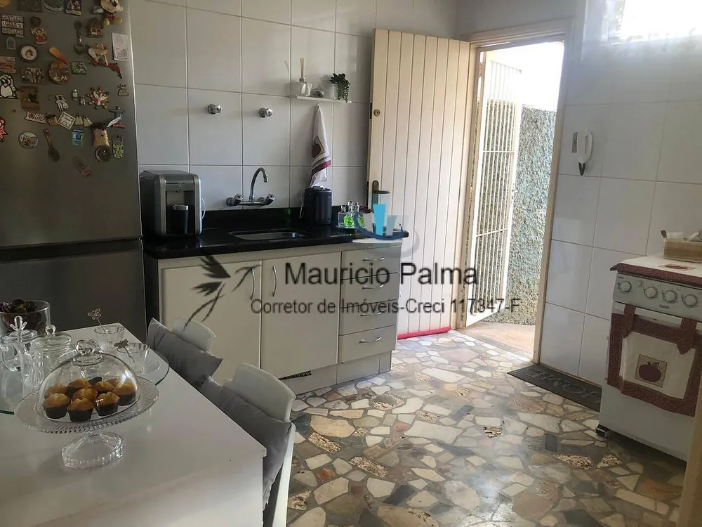 Casa, 4 quartos, 209 m² - Foto 2