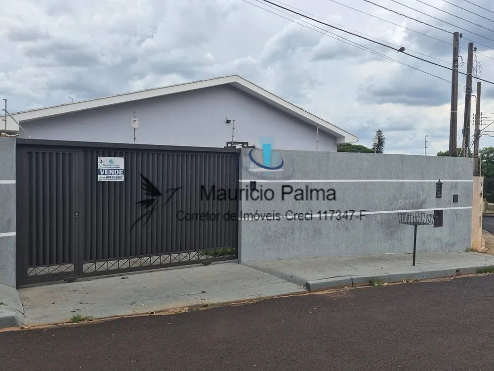Casa, 3 quartos, 217 m² - Foto 1