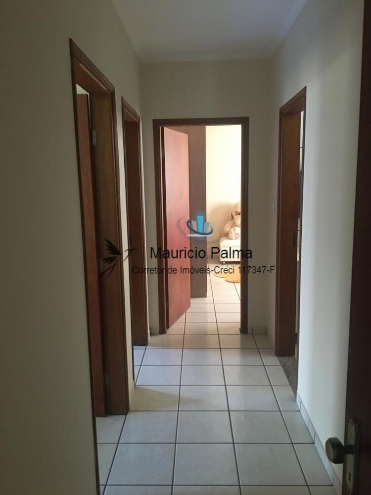 Casa, 3 quartos, 206 m² - Foto 3