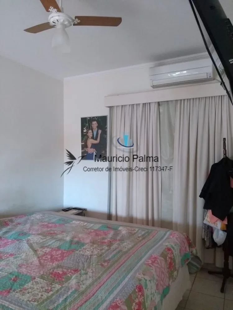 Casa, 3 quartos, 240 m² - Foto 13