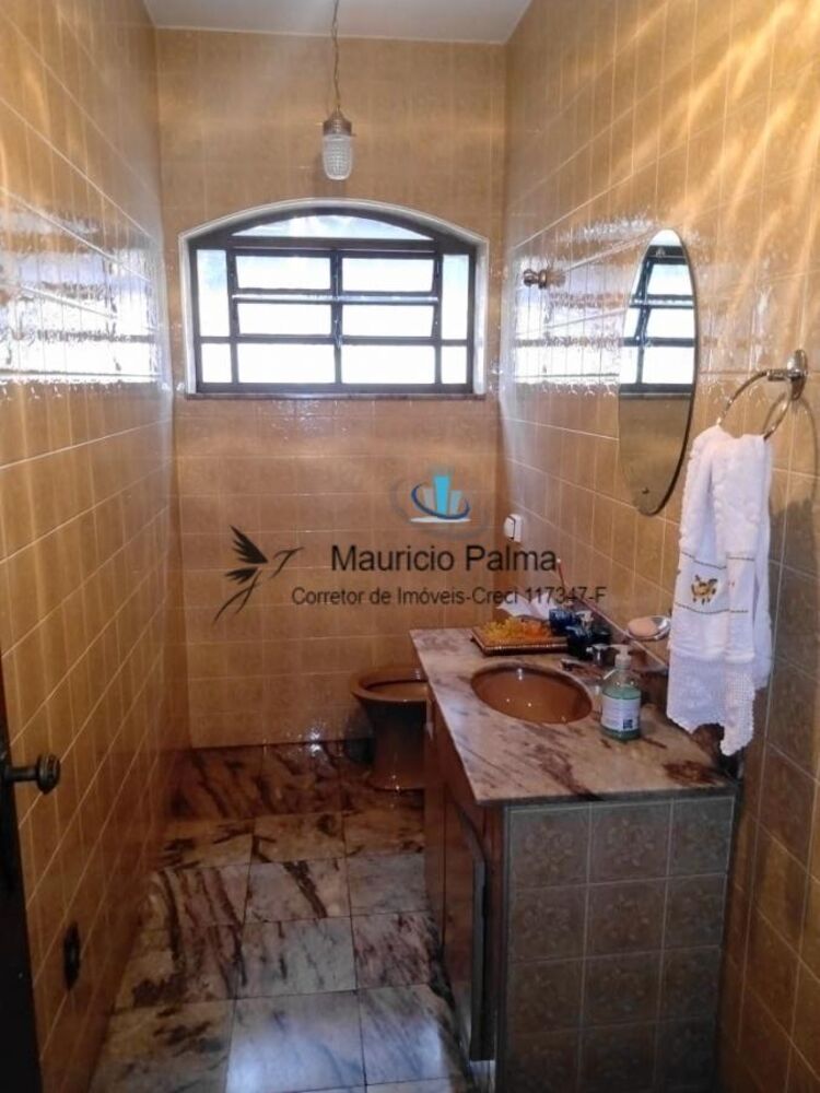 Casa à venda e aluguel com 6 quartos, 624m² - Foto 4