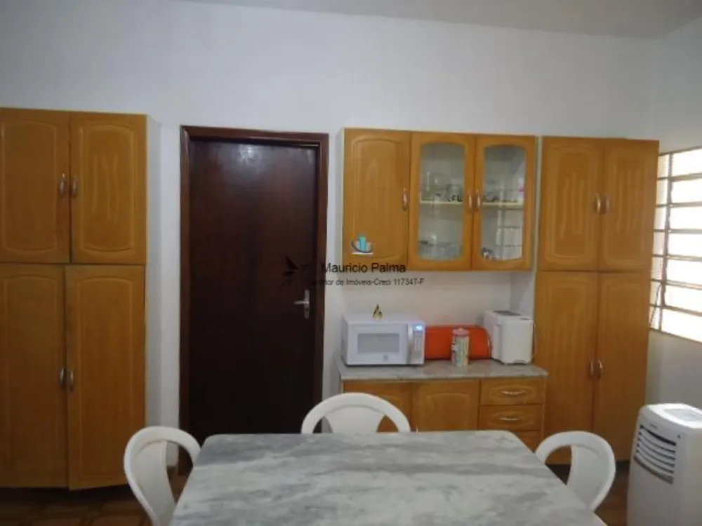 Casa, 4 quartos, 242 m² - Foto 11
