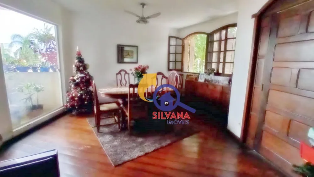Casa, 5 quartos, 349 m² - Foto 1
