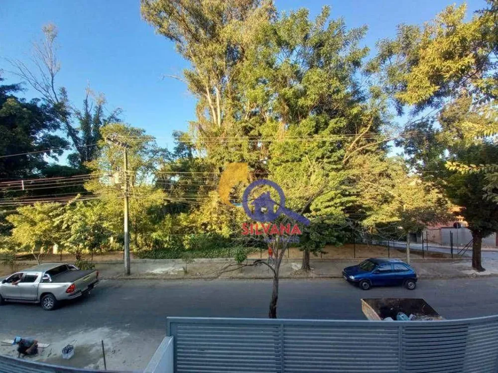 Casa, 3 quartos, 195 m² - Foto 2