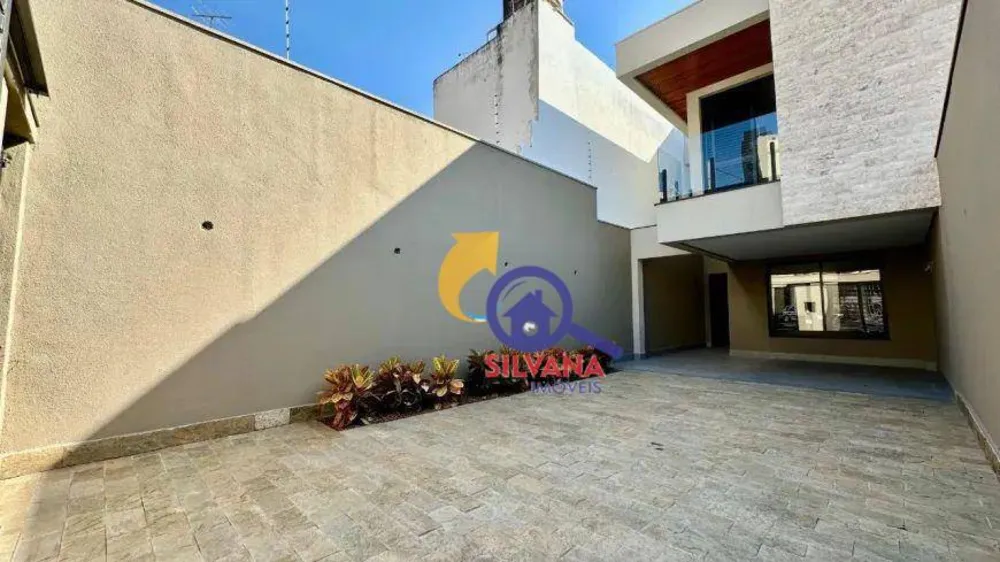 Casa, 4 quartos, 156 m² - Foto 2
