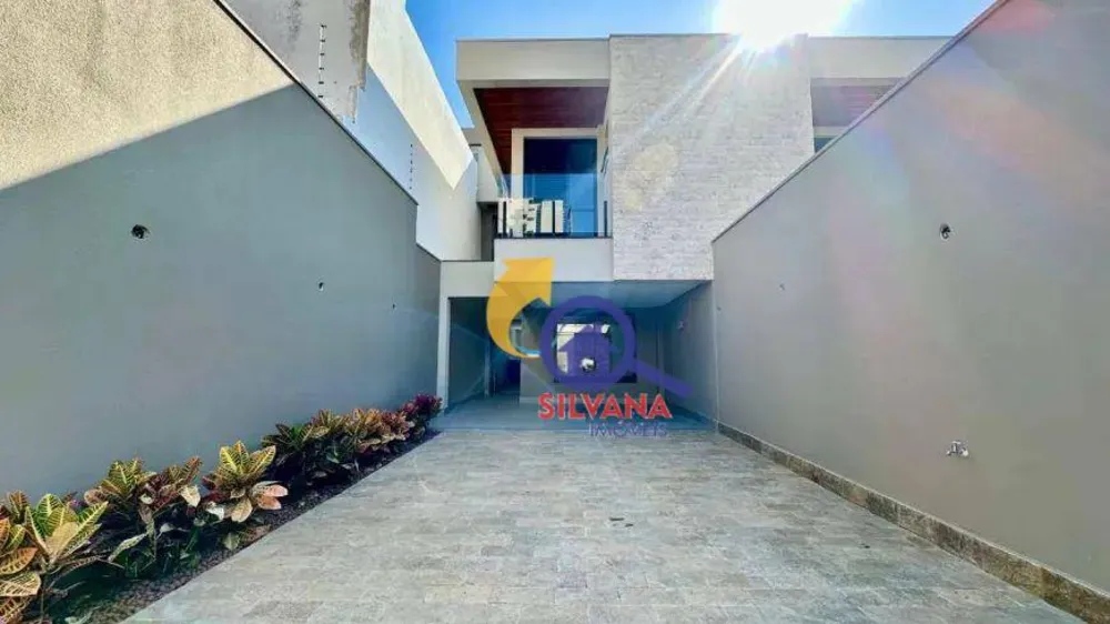 Casa, 4 quartos, 156 m² - Foto 1