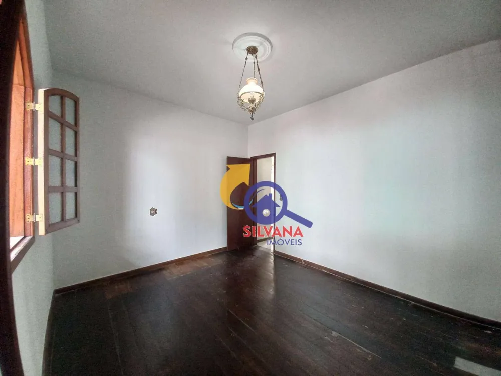 Casa, 3 quartos, 208 m² - Foto 1