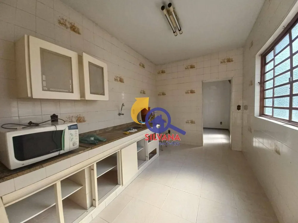 Casa, 3 quartos, 208 m² - Foto 6