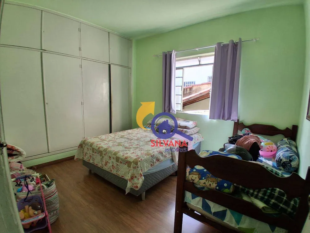 Casa, 5 quartos, 206 m² - Foto 4