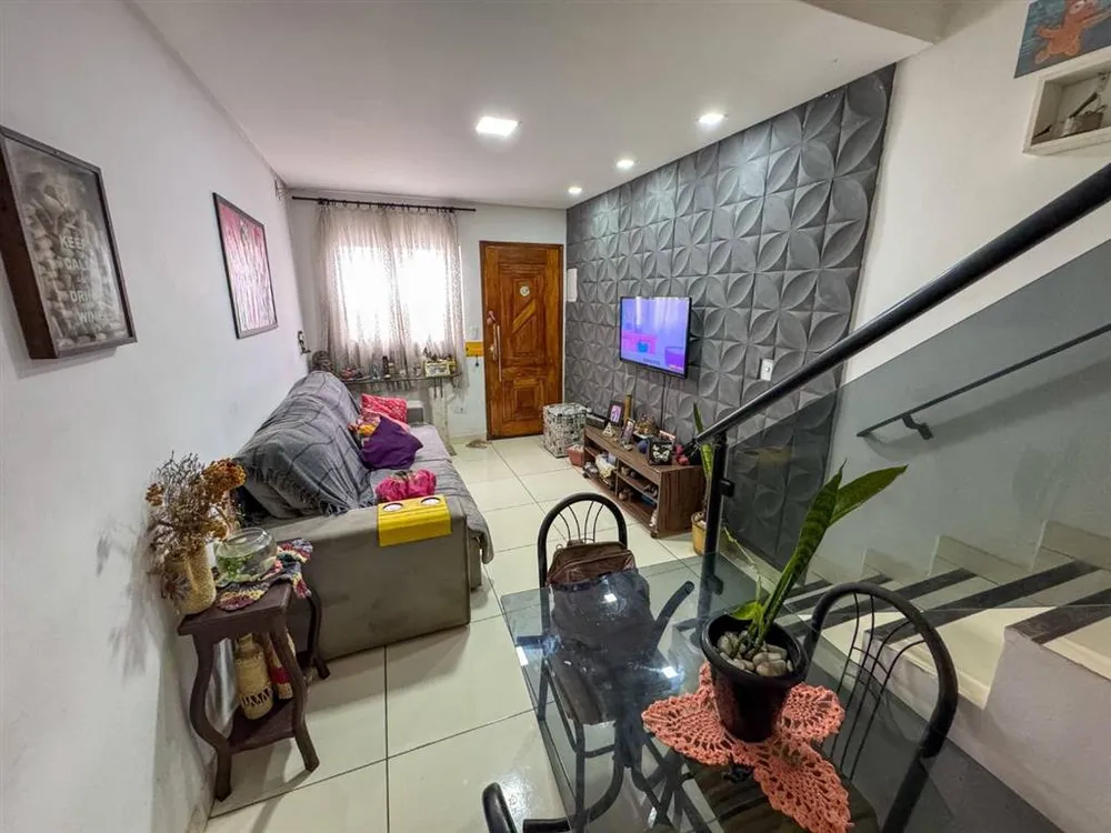 Sobrado, 2 quartos, 61 m² - Foto 2