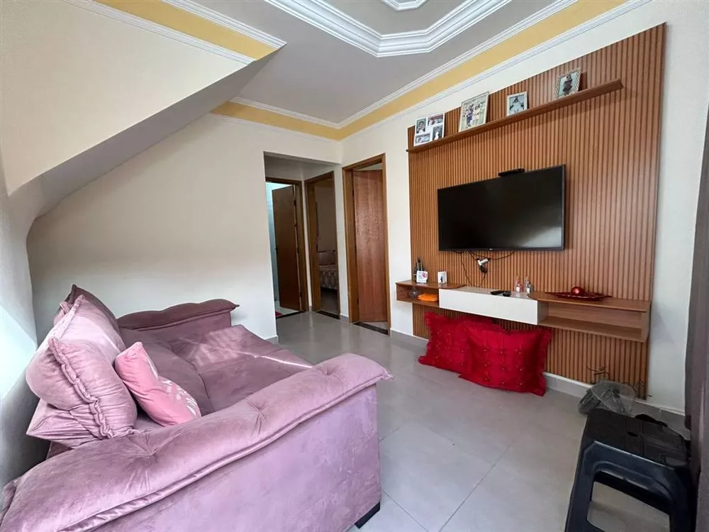 Casa, 2 quartos, 52 m² - Foto 1