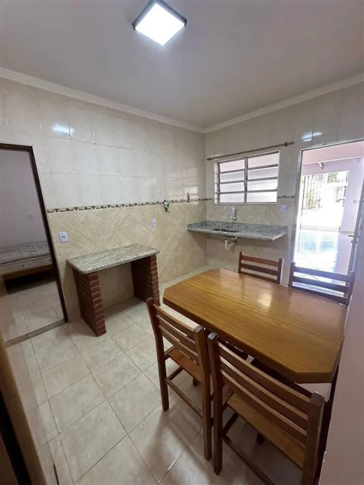 Casa, 2 quartos, 130 m² - Foto 2