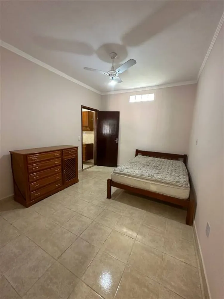 Casa, 2 quartos, 130 m² - Foto 1