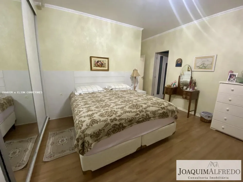 Casa, 4 quartos, 203 m² - Foto 15