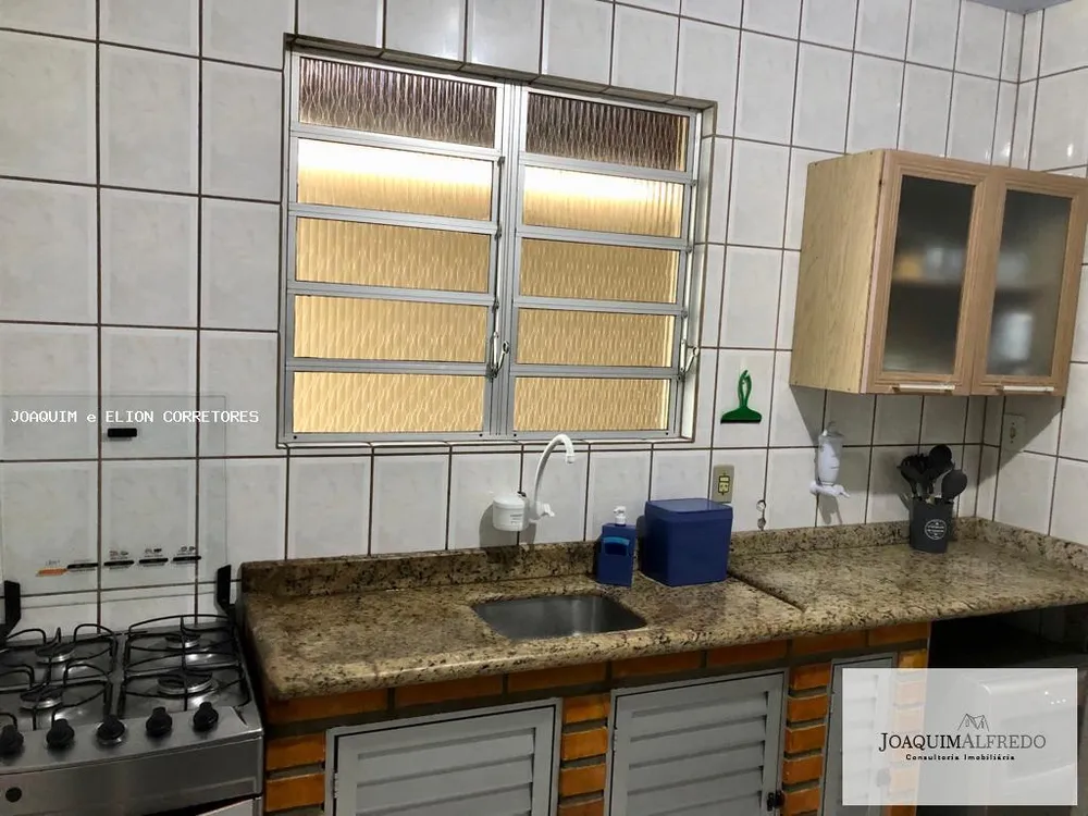 Casa, 4 quartos, 206 m² - Foto 6